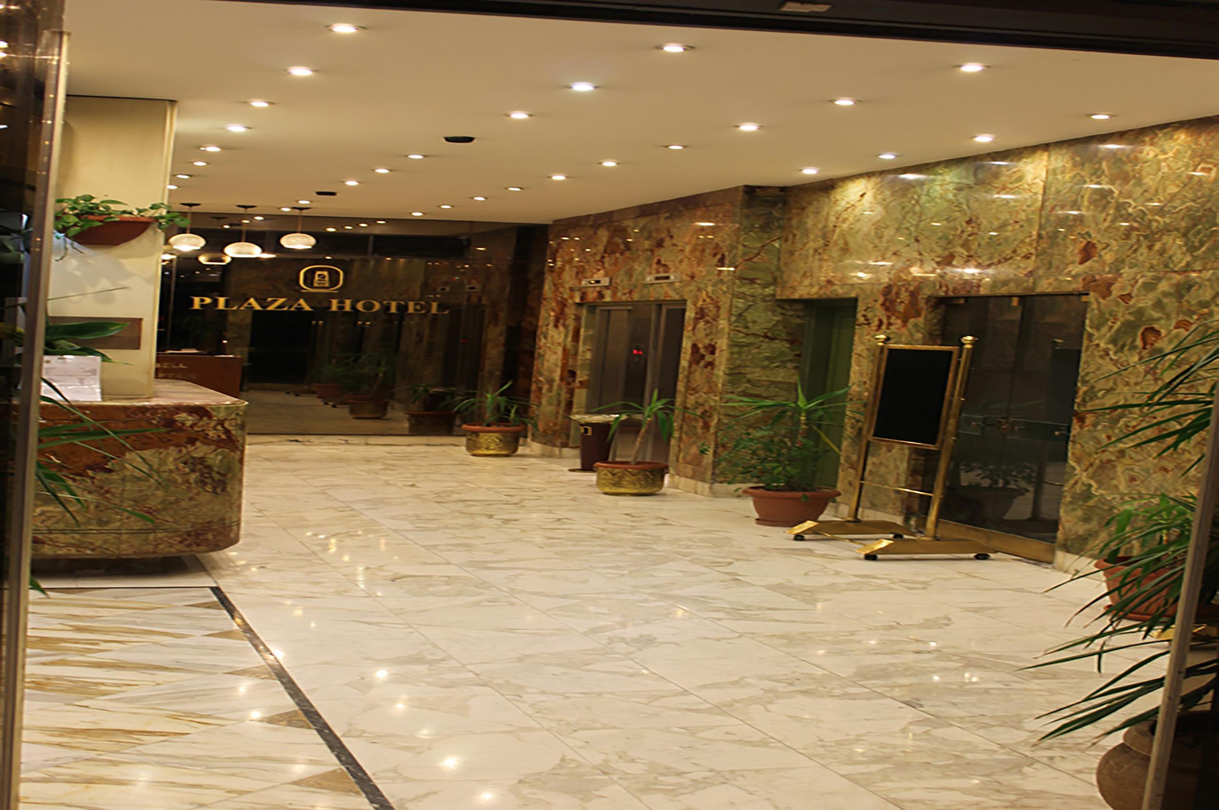 Hotel Plaza