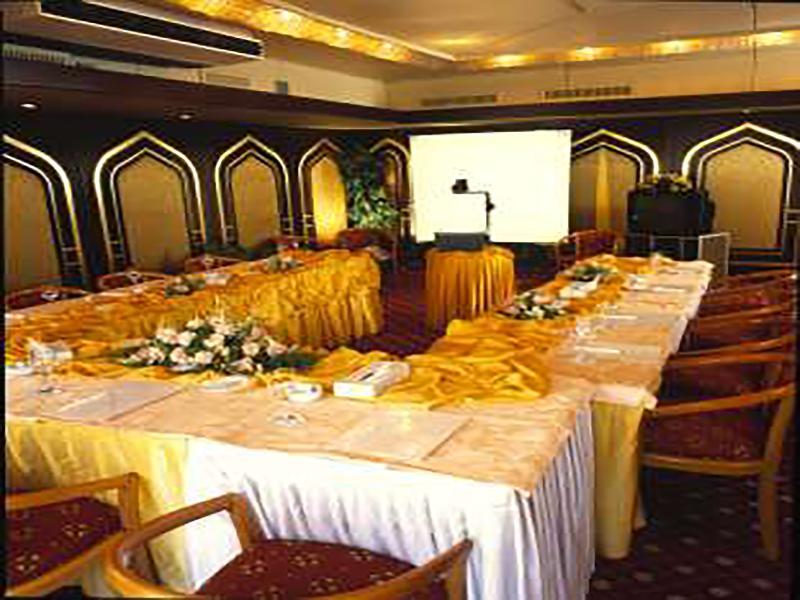 Plaza 4* Alexandria