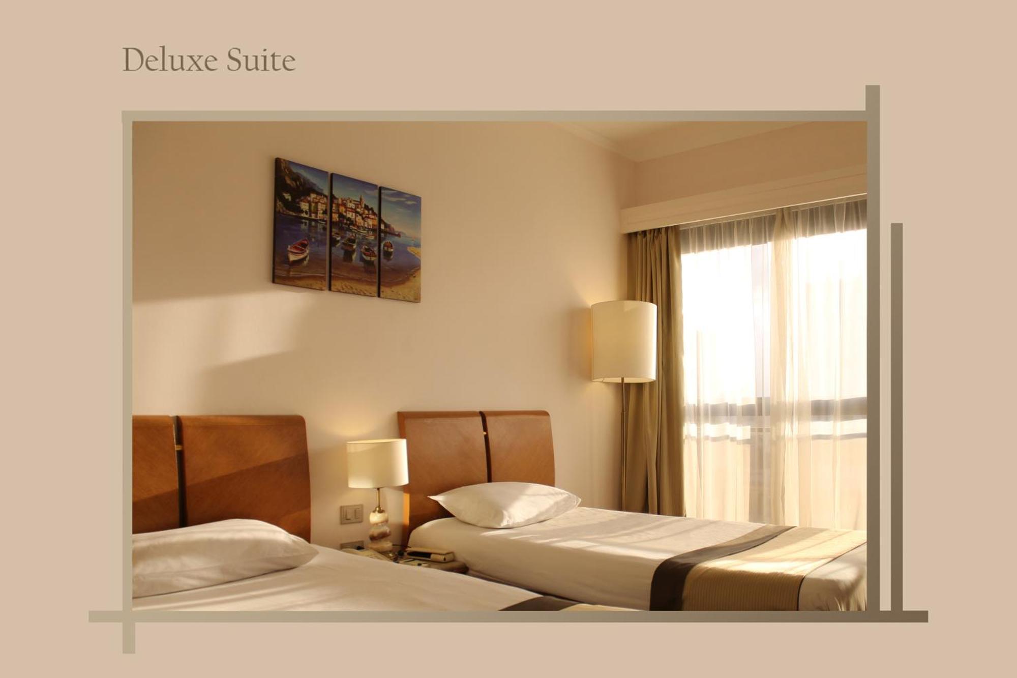 Plaza Hotel Alexandria